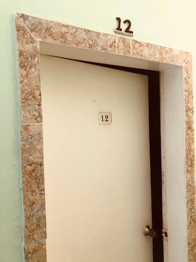 Tita'S Airport Hotel Cartagena Exteriör bild