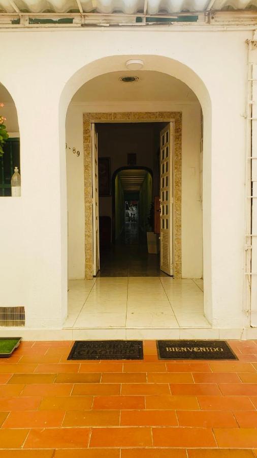 Tita'S Airport Hotel Cartagena Exteriör bild